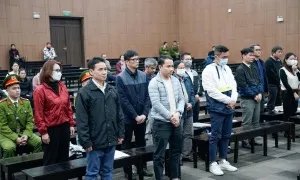 Ba thang giá xin giấy phép trong vụ án 'chuyến bay giải cứu' Ba thang giá xin giấy phép trong vụ án 'chuyến bay giải cứu'