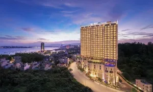Bên trong khách sạn lấy cảm hứng kiến trúc từ du thuyền Bên trong khách sạn lấy cảm hứng kiến trúc từ du thuyền