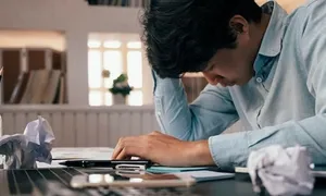 Tuổi 35 sợ mất việc vì 15 năm cống hiến mù quáng cho công ty Tuổi 35 sợ mất việc vì 15 năm cống hiến mù quáng cho công ty