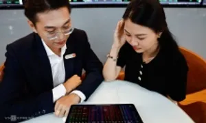 Nhiều nhà đầu tư chứng khoán 'chưa lãi bao nhiêu đã lỗ trở lại' Nhiều nhà đầu tư chứng khoán 'chưa lãi bao nhiêu đã lỗ trở lại'
