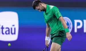 Nadal: 'Djokovic chưa hết thời' Nadal: 'Djokovic chưa hết thời'