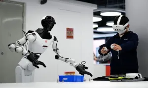 Trung tâm huấn luyện robot hình người của Trung Quốc Trung tâm huấn luyện robot hình người của Trung Quốc