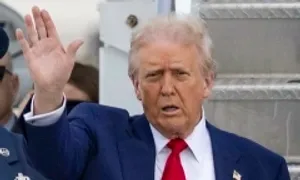 Ông Trump: 'Mọi việc vẫn ổn, nước Mỹ sẽ nhảy vọt' Ông Trump: 'Mọi việc vẫn ổn, nước Mỹ sẽ nhảy vọt'