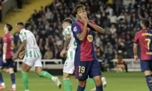 Barca cưa điểm với đội bóng của Antony Barca cưa điểm với đội bóng của Antony