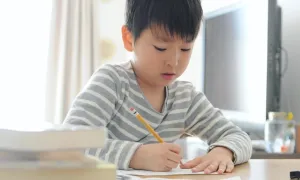 Áp lực của trẻ con ở 'phố nhà giàu' Hàn Quốc Áp lực của trẻ con ở 'phố nhà giàu' Hàn Quốc