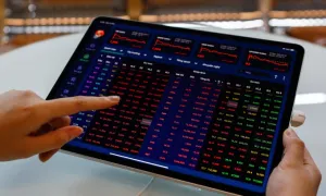 VN-Index mất hơn 60 điểm VN-Index mất hơn 60 điểm