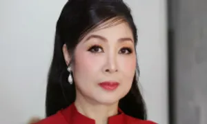 Hồng Vân: 'Chồng giận vì tôi ít quan tâm sức khỏe' Hồng Vân: 'Chồng giận vì tôi ít quan tâm sức khỏe'