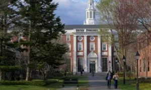 Harvard nguy cơ hụt hơi trong cuộc đấu với ông Trump Harvard nguy cơ hụt hơi trong cuộc đấu với ông Trump