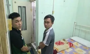 Trói chủ nhà nghỉ, cướp 16 cây vàng đeo trang sức