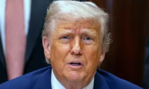 Hai xung đột thách thức khả năng hòa giải của ông Trump