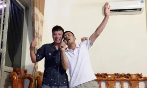 Từ bạn nhậu thành bố vợ - con rể