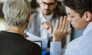 3 dấu hiệu của người giao tiếp độc hại cần tránh xa
