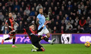 Man City đứt chuỗi 32 trận bất bại ở Ngoại hạng Anh