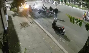Quái xế tự xưng 'dân tổ Hà Thành'