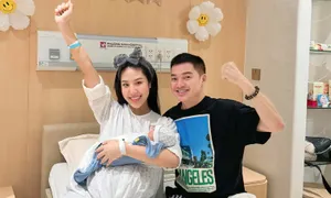 Quang Minh có con thứ ba ở tuổi 65