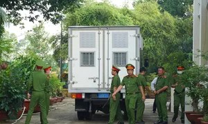 Tòa xét xử kín ông Lê Tùng Vân về tội Loạn luân