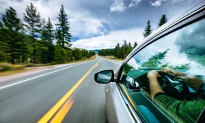 Tại sao nhiều người dễ say xe khi đi ôtô điện?