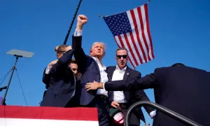 Ông Trump kể về quyết tâm 'cứu nước Mỹ' sau vụ ám sát hụt