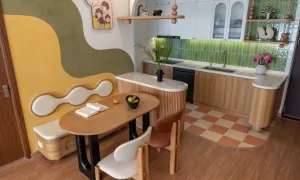 Cải tạo căn hộ 80 m2 theo bảng màu rực rỡ với 320 triệu đồng