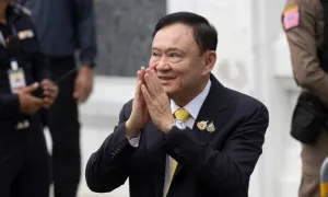 Ông Thaksin có thể đã xin hoàng gia Thái Lan ân xá Ông Thaksin có thể đã xin hoàng gia Thái Lan ân xá