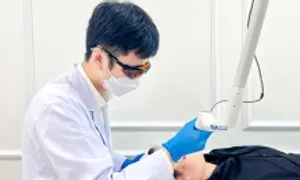 Bắn laser làm nhạt màu vết bớt sắc tố Bắn laser làm nhạt màu vết bớt sắc tố
