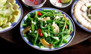 Mẹo chữa món ăn bị mặn