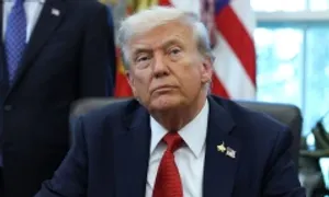 Chiến dịch bắn nổ 'tàu ma túy' của ông Trump đối mặt rắc rối pháp lý