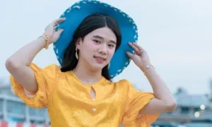 Con Cò Đây - 'hiện tượng số' gắn với hình ảnh bà thím